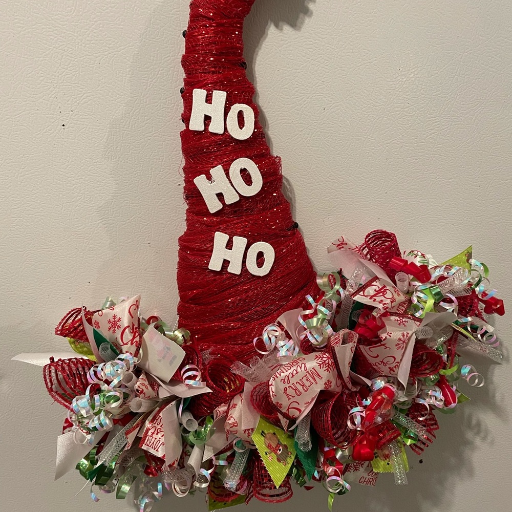 Christmas Hat Wreath